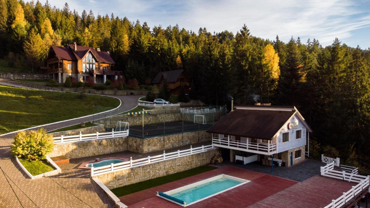 Wellland Hotel Yaremche Exterior foto