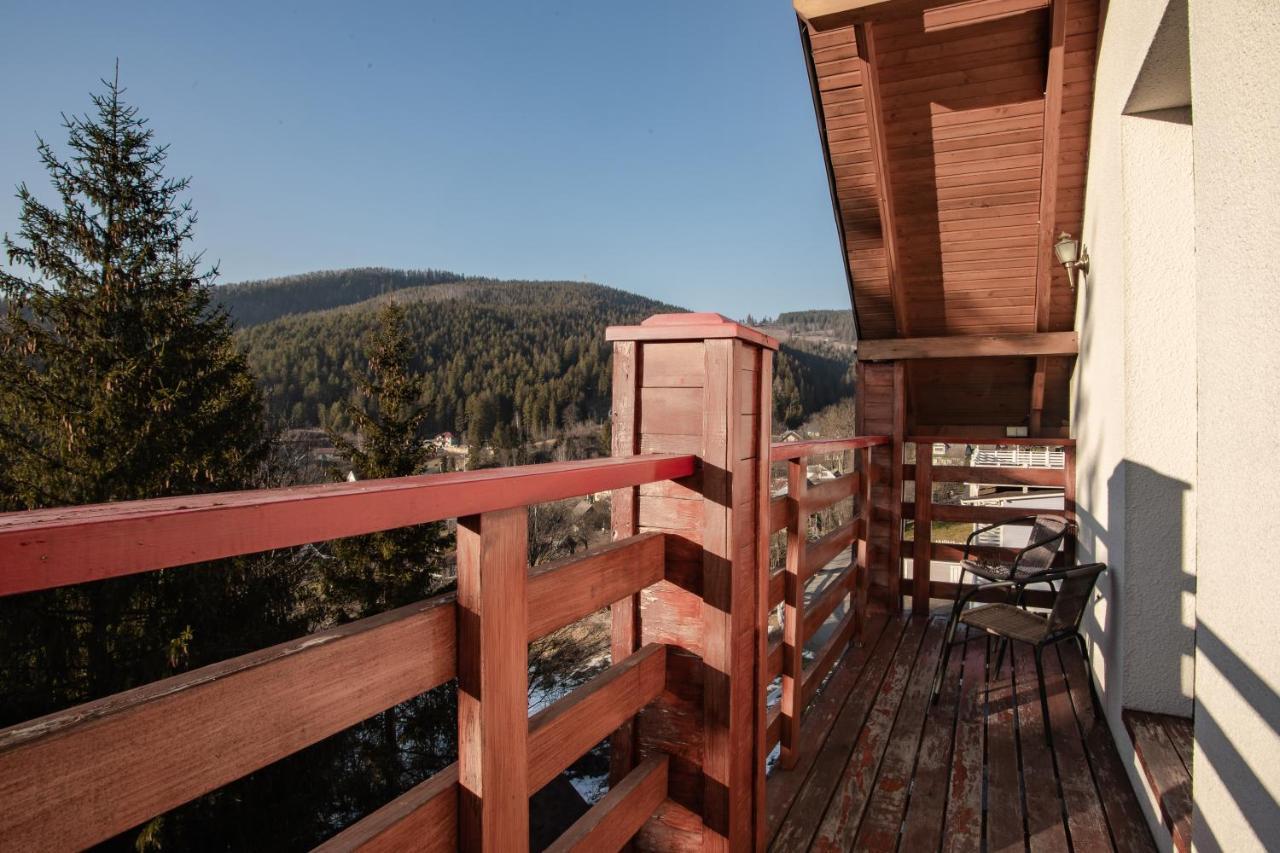Wellland Hotel Yaremche Exterior foto