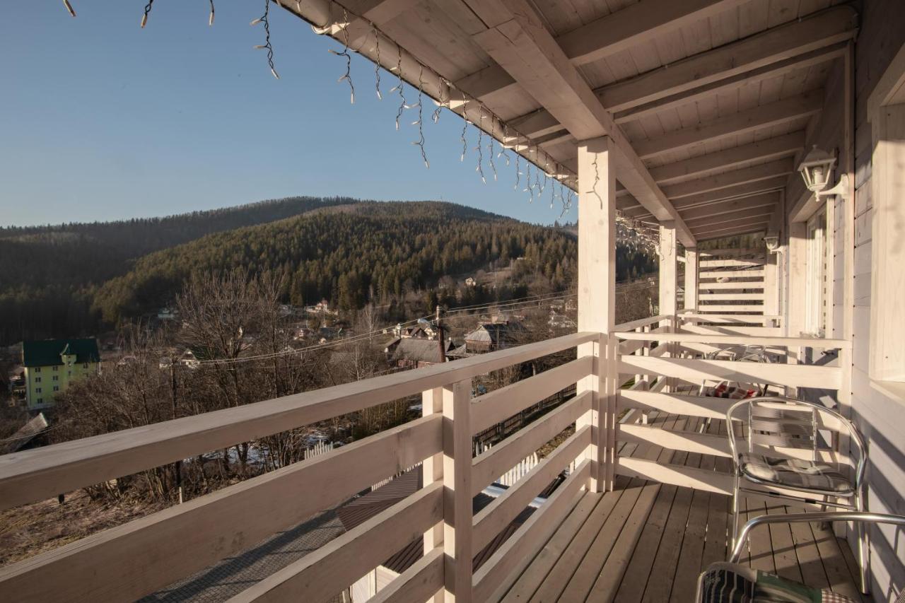 Wellland Hotel Yaremche Exterior foto