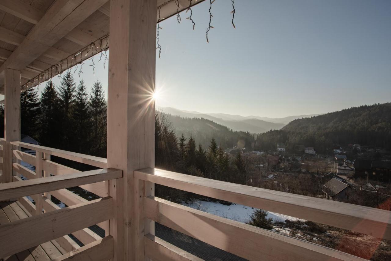 Wellland Hotel Yaremche Exterior foto