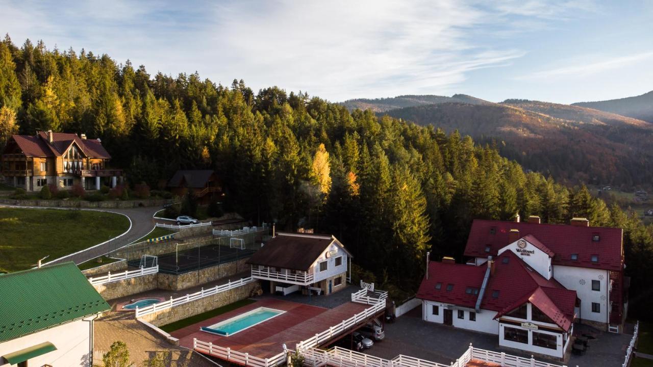 Wellland Hotel Yaremche Exterior foto